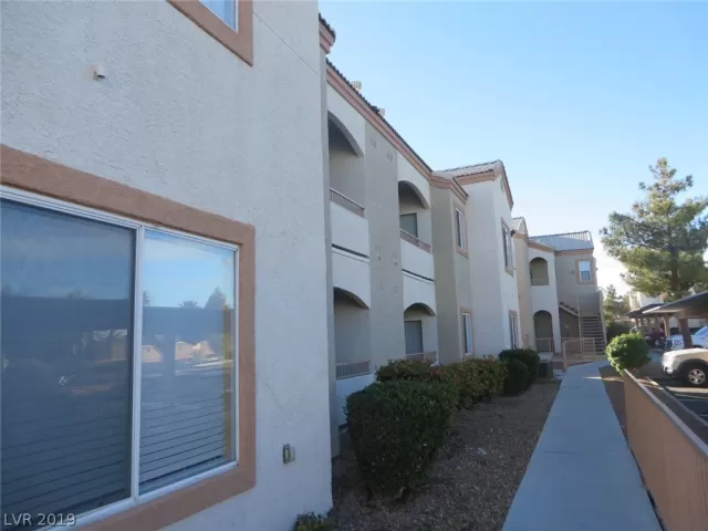 MLS: 2063300 Condo For Sale