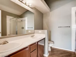 Photo #6: 2063313 Listing