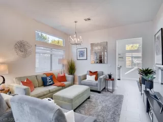 Photo #1: 2063328 Listing 