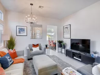 Photo #2: 2063328 Listing 