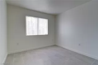 Photo #4: 2063403 Listing 