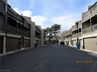 Photo #5: 2063430 Listing