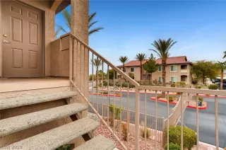 Photo #3: 2063443 Listing