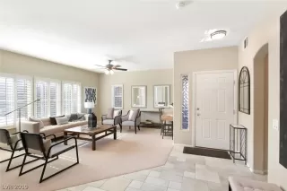 Photo #2: 2063491 Listing