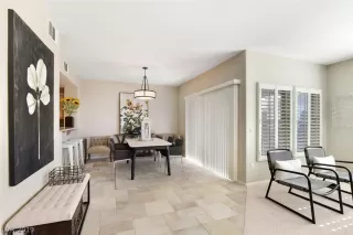 Photo #6: 2063491 Listing