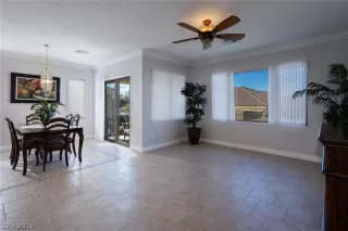 Photo #3: 2063556 Listing