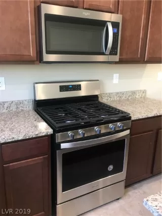 Photo #4: 2063603 Listing 