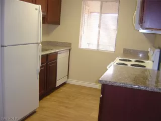 Photo #6: 2063634 Listing 