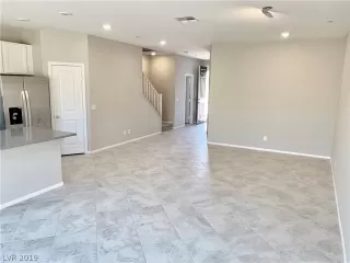 Photo #1: 2063667 Listing 