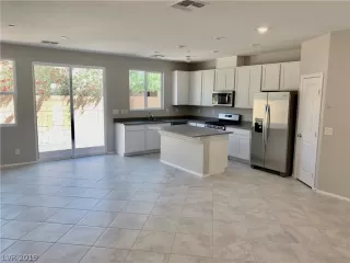 Photo #2: 2063667 Listing 