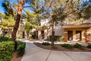 Photo #1: 2063729 Listing 