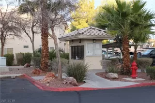 Photo #3: 2063746 Listing