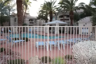 Photo #4: 2063746 Listing