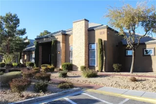 Photo #3: 2063749 Listing 