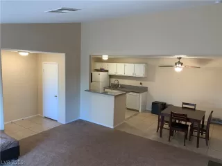 Photo #4: 2063801 Listing 