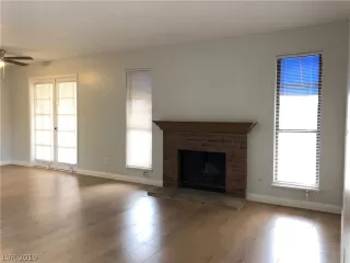 Photo #2: 2063807 Listing 