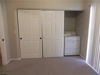 Photo #4: 2063840 Listing 