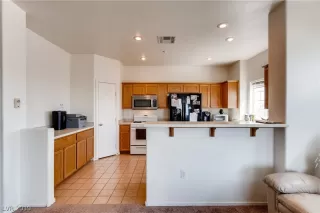 Photo #4: 2063855 Listing 