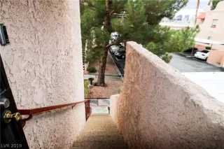 Photo #3: 2063861 Listing 