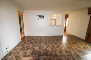 Photo #4: 2063861 Listing 