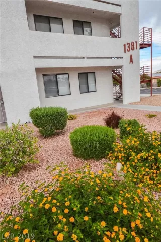 Photo #6: 2063892 Listing 