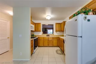 Photo #6: 2063909 Listing