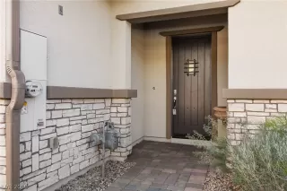 Photo #1: 2063915 Listing 