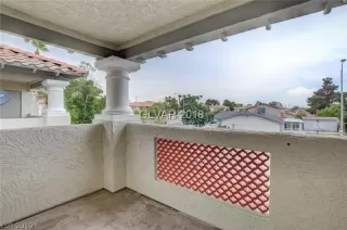 Photo #5: 2063990 Listing