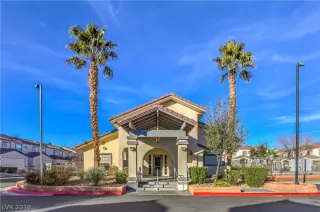 Photo #6: 2064096 Listing