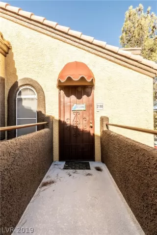 Photo #3: 2064148 Listing 