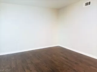 Photo #5: 2064234 Listing