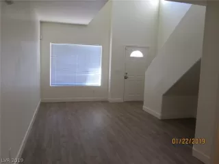 Photo #1: 2064248 Listing 
