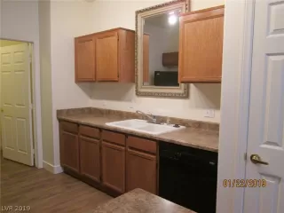 Photo #5: 2064248 Listing 