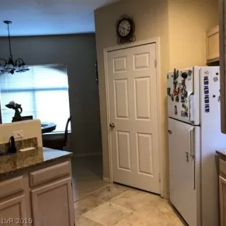 Photo #6: 2064360 Listing 