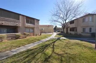 Photo #1: 2064380 Listing 