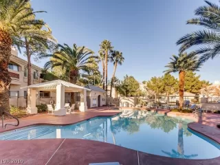 Photo #1: 2064546 Listing