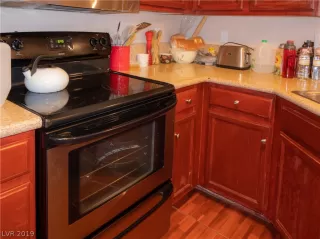 Photo #3: 2064567 Listing 