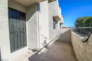 Photo #3: 2064582 Listing