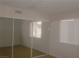 Photo #3: 2064583 Listing 