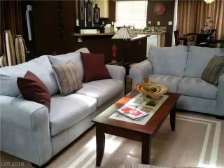 Photo #3: 2064599 Listing 