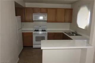 Photo #6: 2064659 Listing 