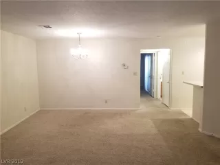 Photo #3: 2064661 Listing 