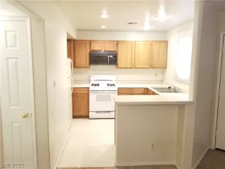 Photo #5: 2064661 Listing 