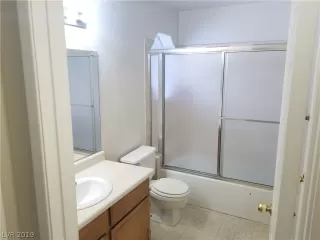 Photo #6: 2064661 Listing 