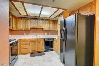 Photo #1: 2064662 Listing 