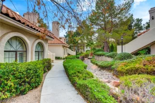 Photo #4: 2064662 Listing 