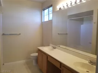 Photo #4: 2064670 Listing