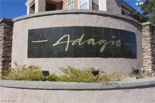 Photo #5: 2064670 Listing