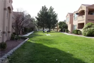 Photo #4: 2064677 Listing