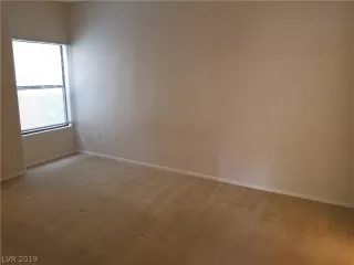 Photo #5: 2064680 Listing 